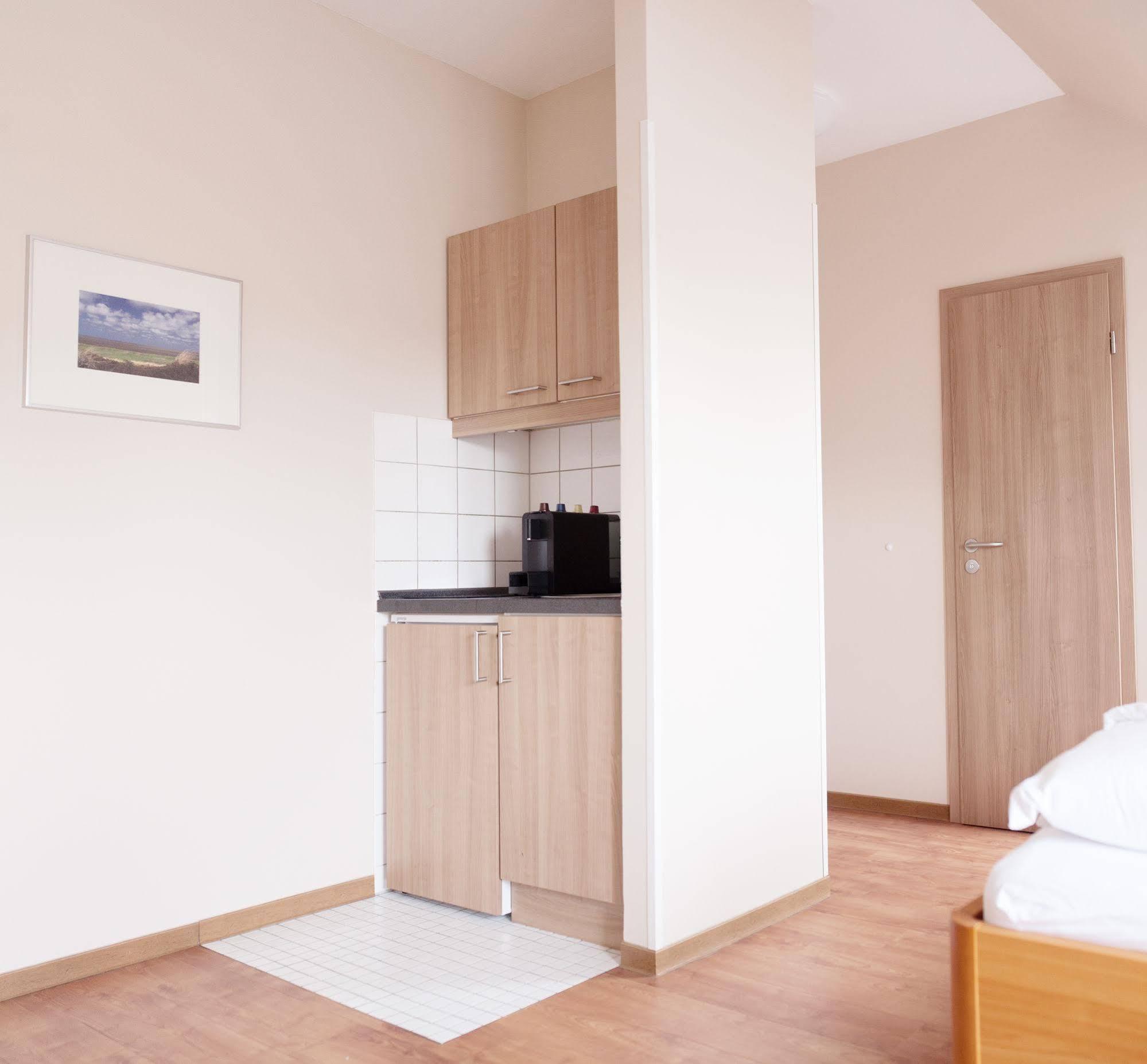Airport Hotel One Aparthotel Sylt Luaran gambar