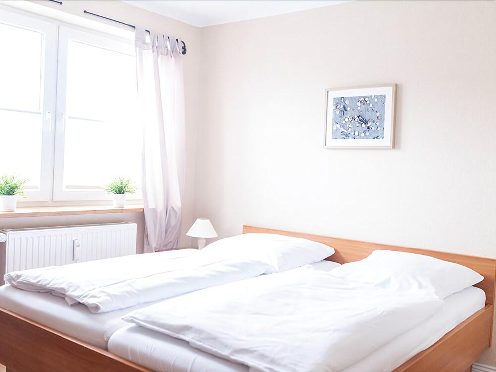 Airport Hotel One Aparthotel Sylt Luaran gambar