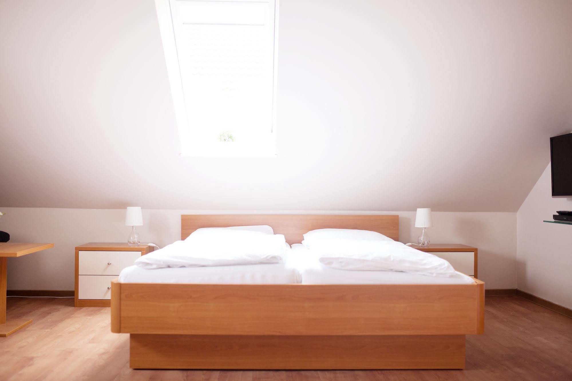 Airport Hotel One Aparthotel Sylt Luaran gambar
