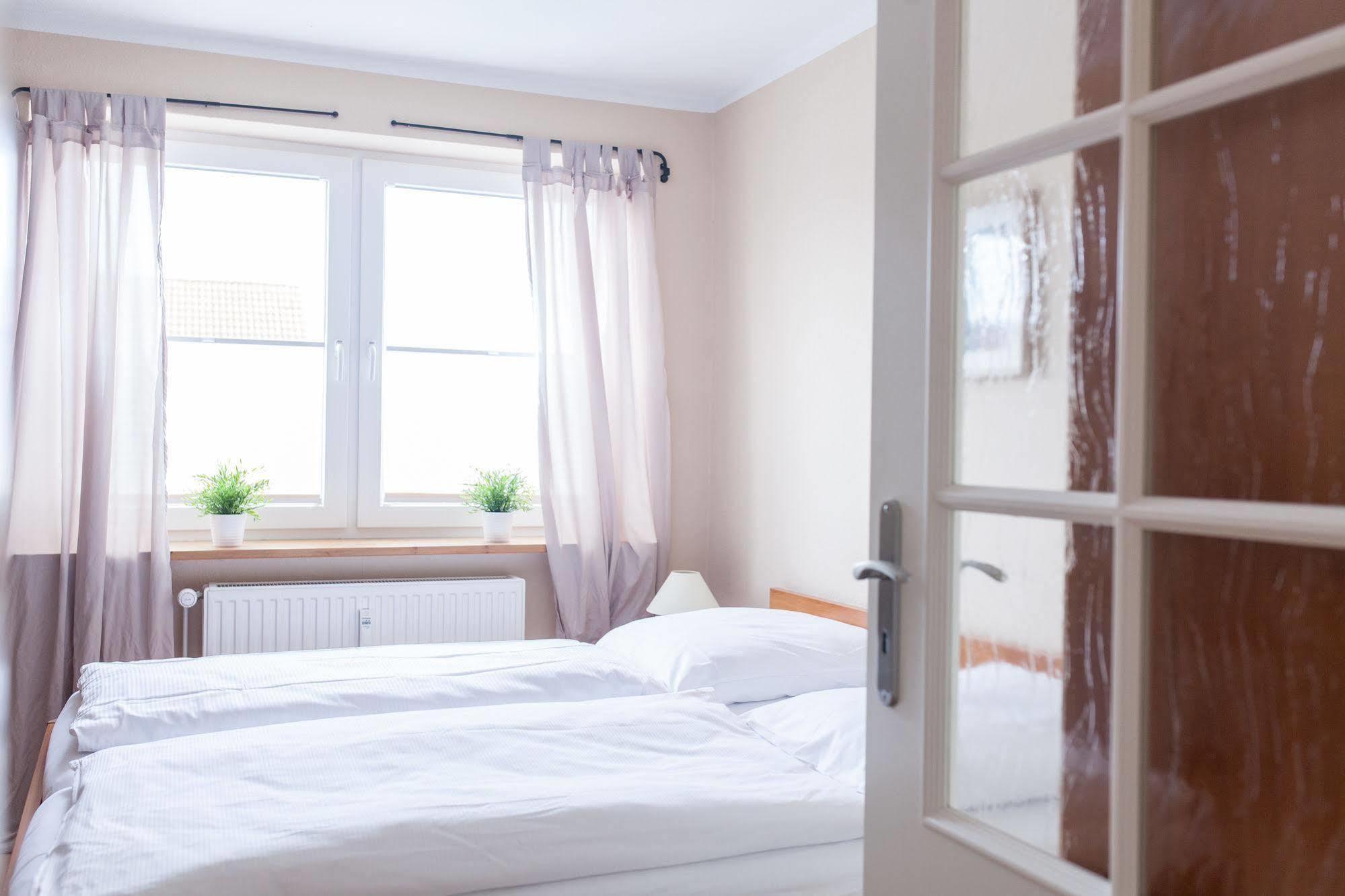 Airport Hotel One Aparthotel Sylt Luaran gambar
